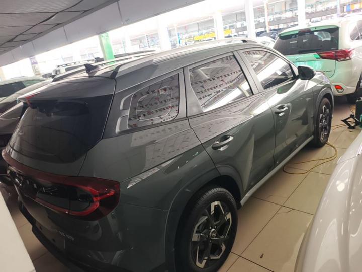 ix35 2023 2.0L Premium LUX photo 4
