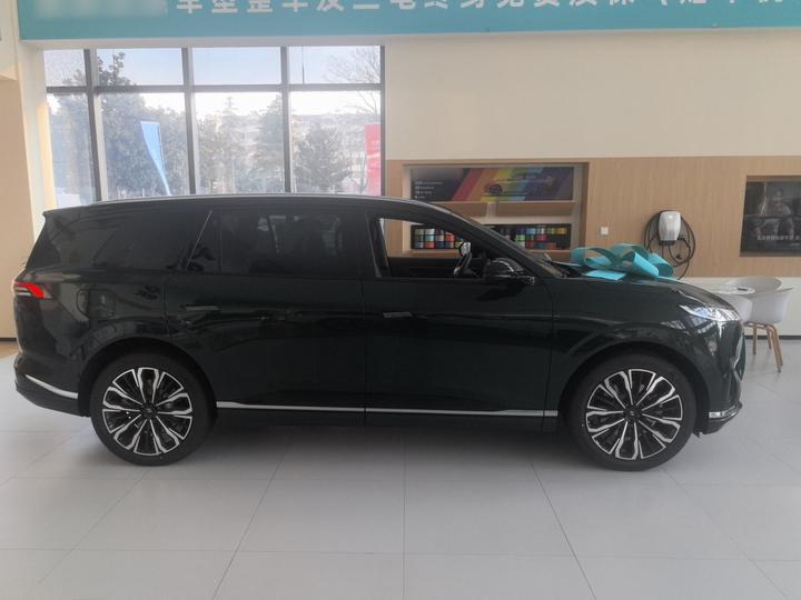 Yipai eπ008 2026 6-Seater EV photo 3