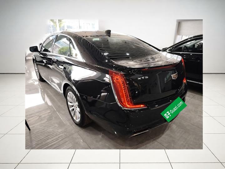 XTS 2018 28T Tech photo 4