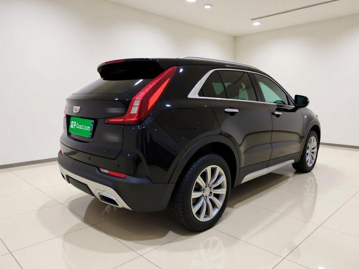 XT4 2021 28T RWD Luxury photo 6