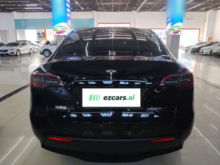 Model Y 2022 Facelift RWD photo 3