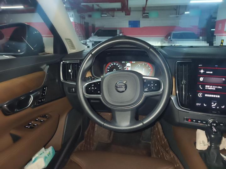 S90 2020 T5 Luxury photo 3