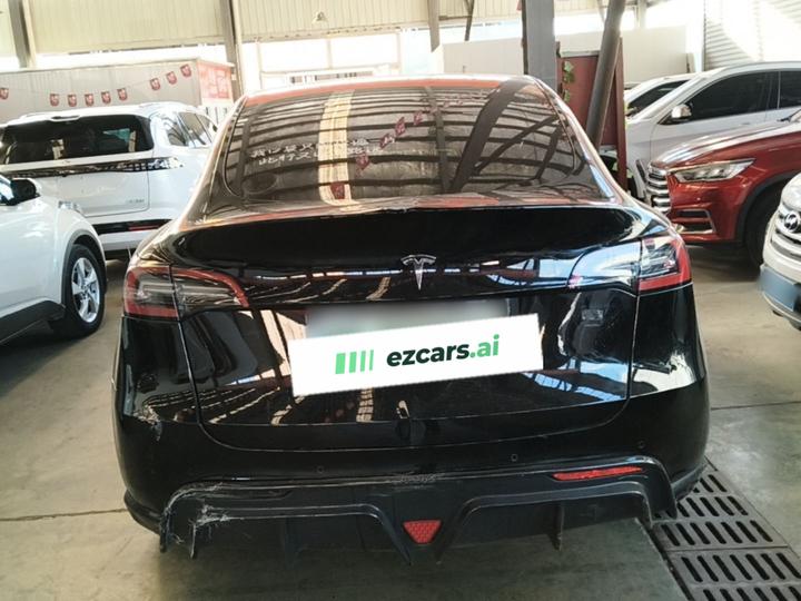 Model Y 2021 Standard Range RWD photo 3