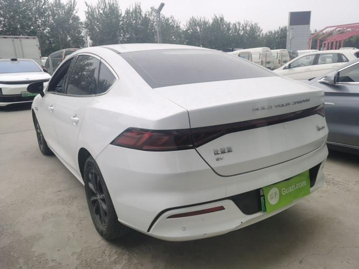 Qin PLUS 2023 EV 510KM photo 4