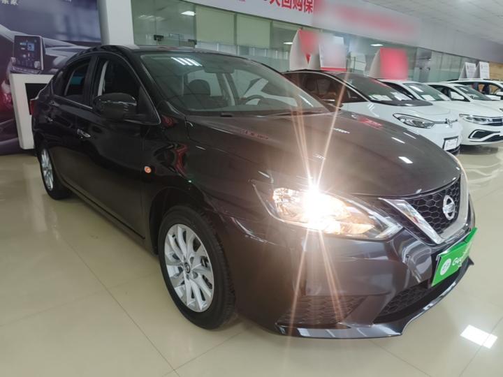 Sylphy 2024 Classic 1.6XE CVT Comfort photo 3