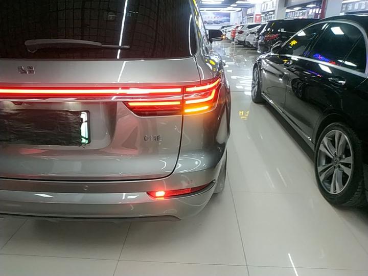 Li Auto ONE 2021 EREV 6-Seater photo 7