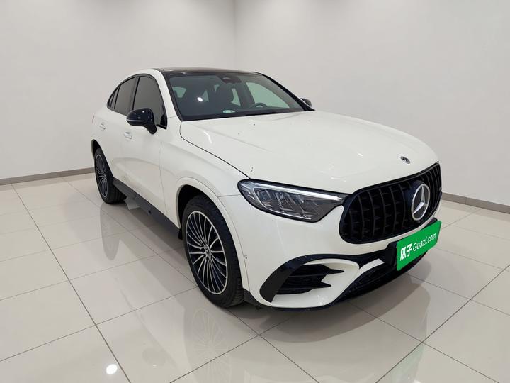 GLC Coupe 2024 GLC 300 4MATIC Coupe SUV photo 3