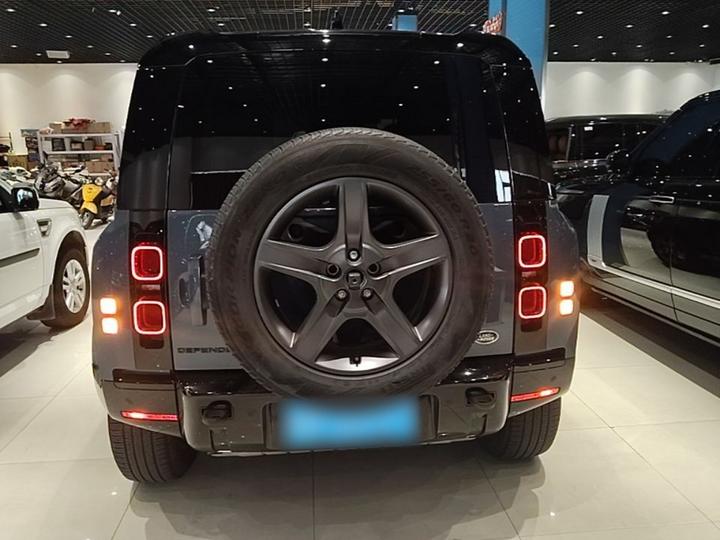 Defender 2022 90 2.0T P300 X-DYNAMIC HSE photo 3