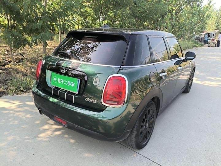 2018 1.5T COOPER Classic 5-Door photo 4