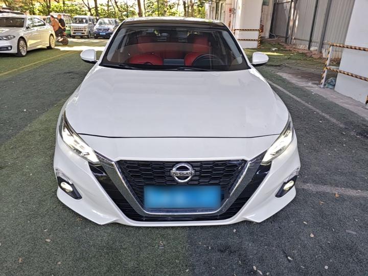 Teana 2021 2.0L XL Comfort photo 2