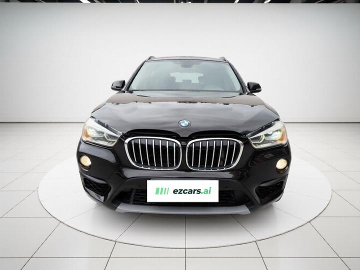 X1 2016 sDrive18Li Exclusive photo 2