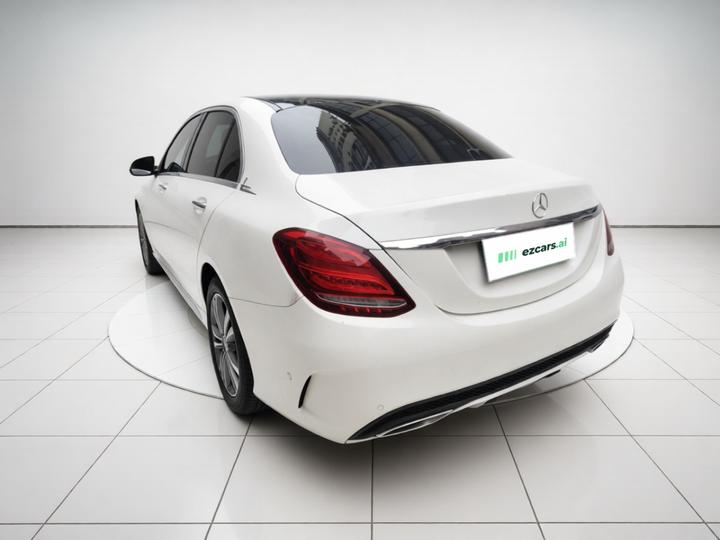 C-Class 2017 C 200 L Sport photo 4