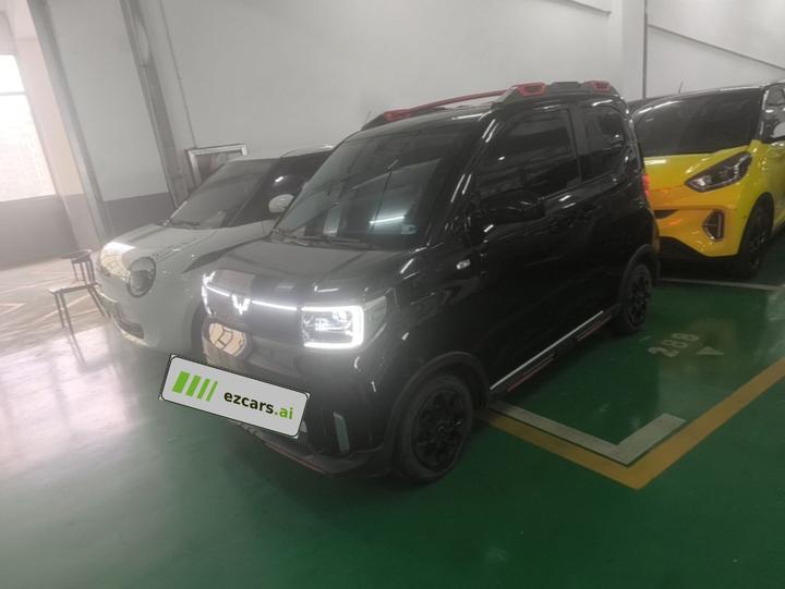 Hongguang MINIEV 2022 GAMEBOY 300km LFP
