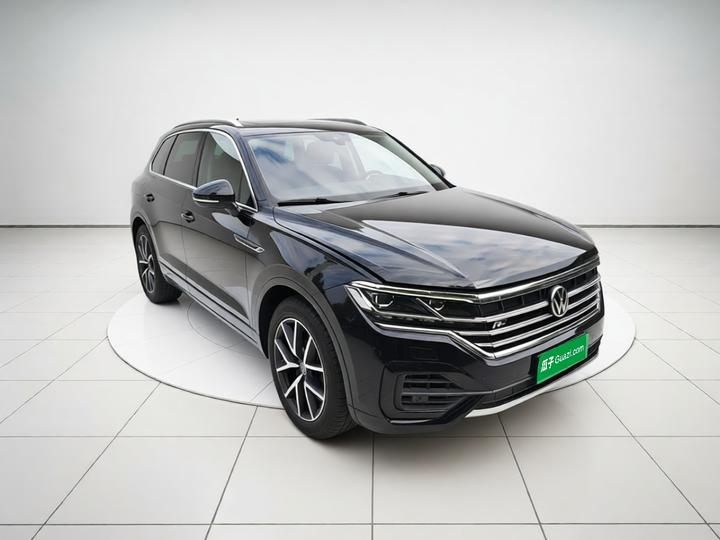 Touareg 2021 3.0TSI Classic Sport Package photo 3