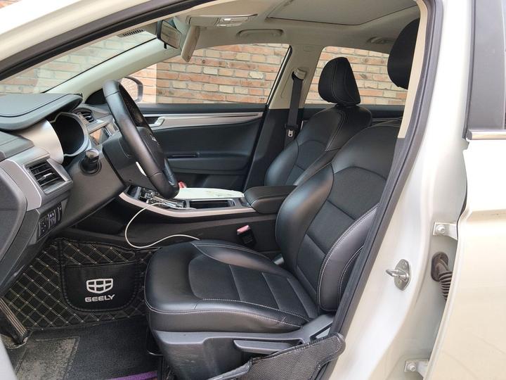 Emgrand GL 2019 1.4T CVT Elite Smart photo 7
