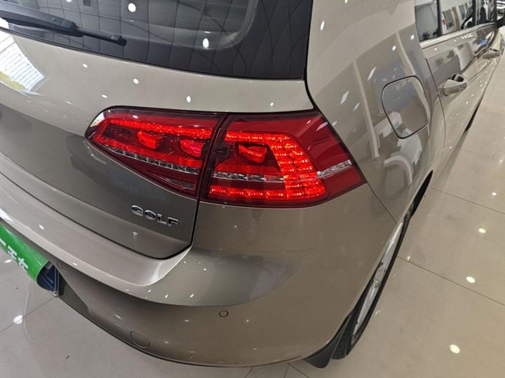 Golf 2016 1.6L AT Comfort photo 7