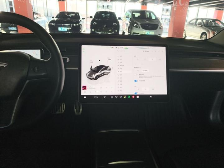 Model 3 2022 RWD photo 8