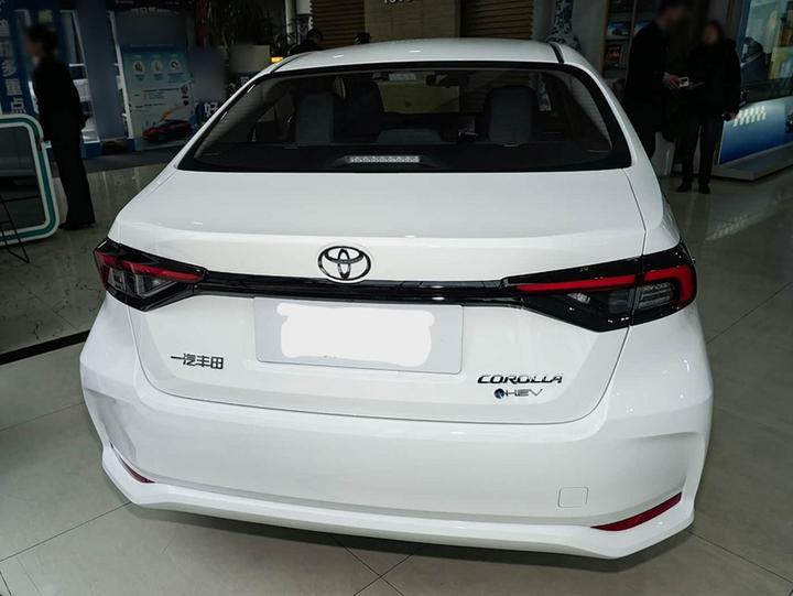 Corolla 2026 1.8L Hybrid photo 3