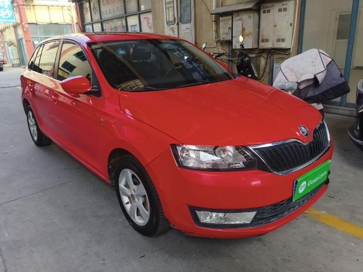 Rapid Spaceback 2016 1.6L AT photo 3