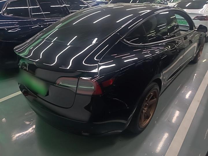 Model 3 2022 RWD photo 4