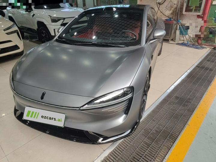 HIMA Luxeed S7 2026 Ultra 192-Line LiDAR