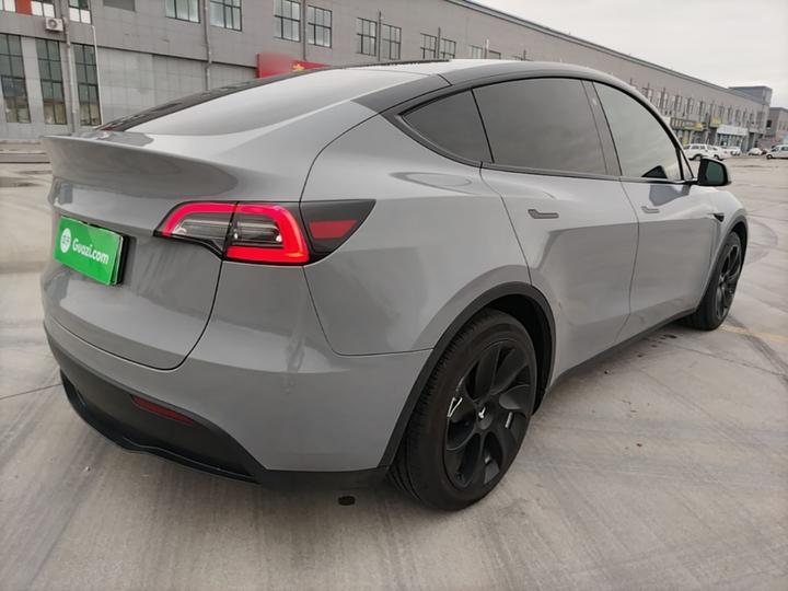 Model Y 2022 Facelift RWD photo 6