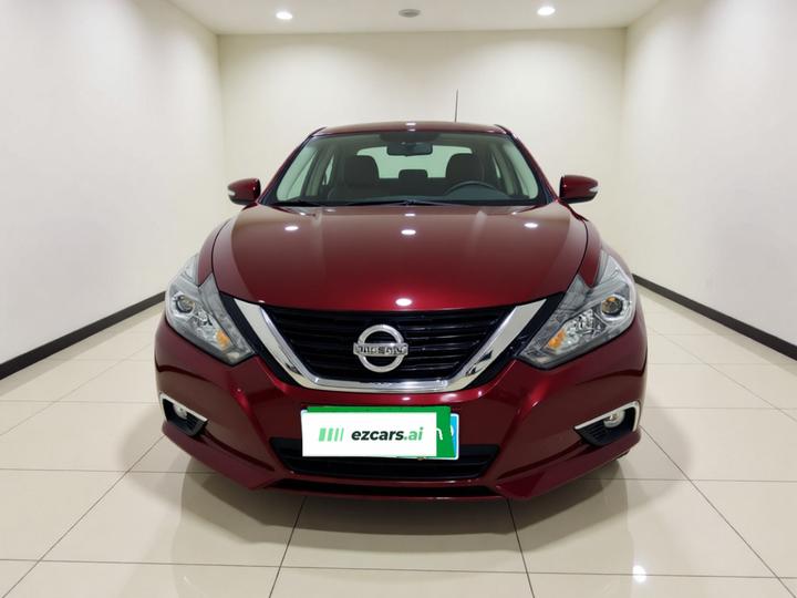 Teana 2018 2.0L XL photo 2