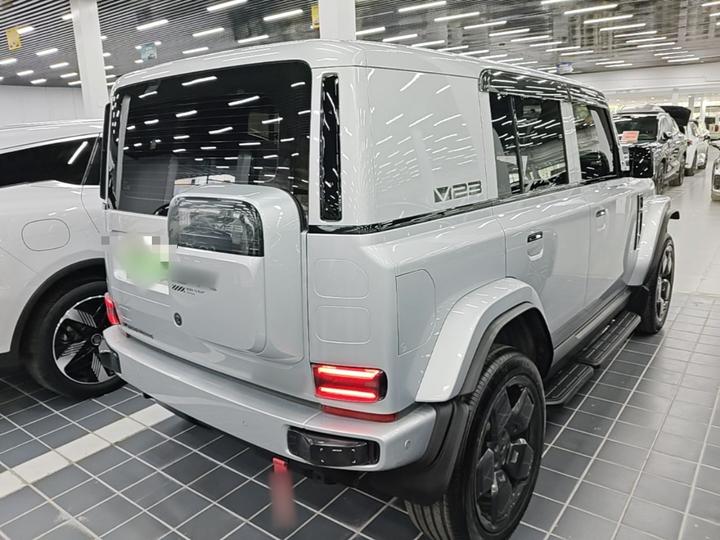 iCAR-Class V23 2025 501 AWD ADAS photo 4