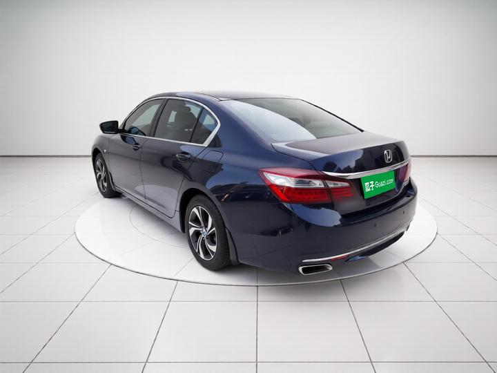 Accord 2016 2.0L Elite photo 4
