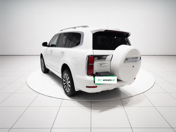 500 EV 2026 Hi4-T Smart photo 4