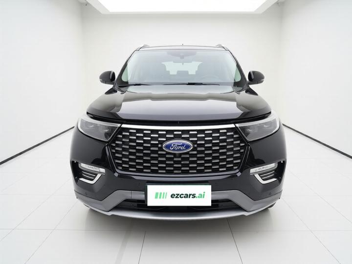 Explorer 2020 EcoBoost 285 AWD Platinum 7-Seater photo 2
