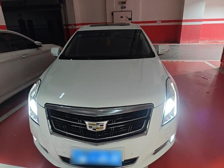 XTS 2017 28T Luxury photo 2