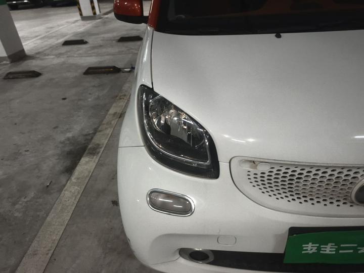 fortwo 2015 1.0L 52 Coupe photo 7