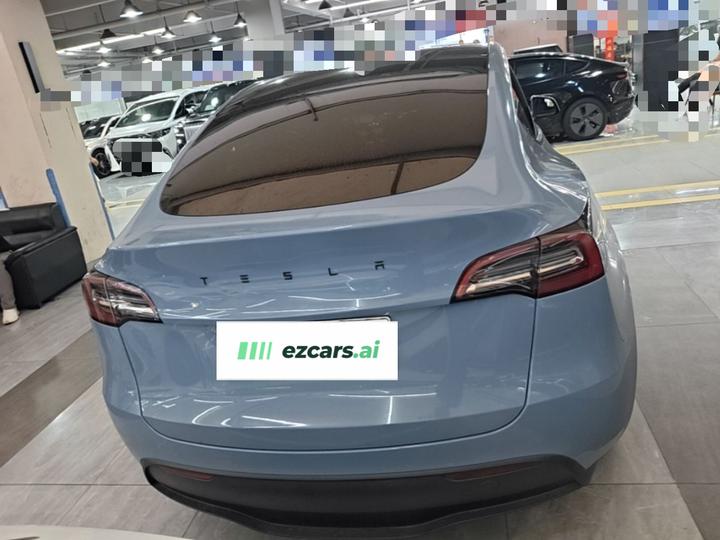 Model Y 2021 Standard Range RWD photo 3