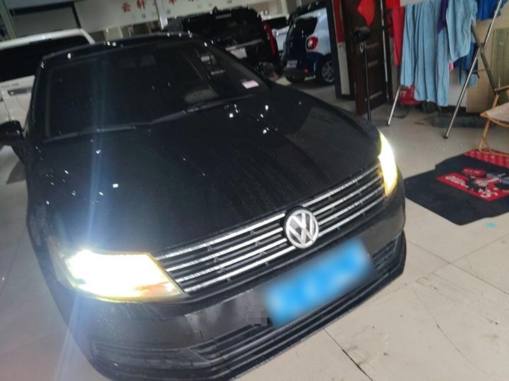 Lavida 2017 1.6L AT photo 3