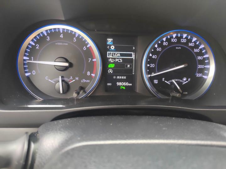 Highlander 2018 2.0T AWD Luxury 7-Seater China V photo 2