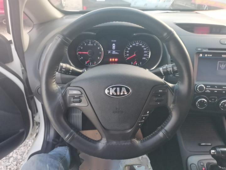 K3 2015 1.6L AT GLS photo 6
