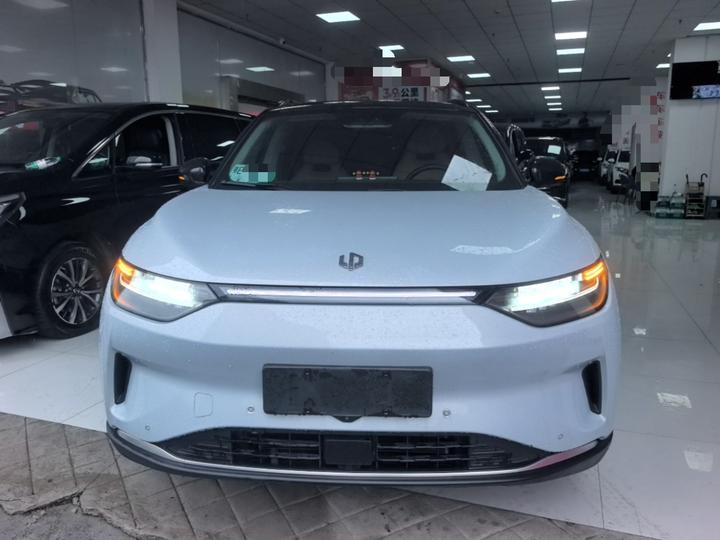 Leapmotor C11 2024 EV 580 Exclusive photo 2