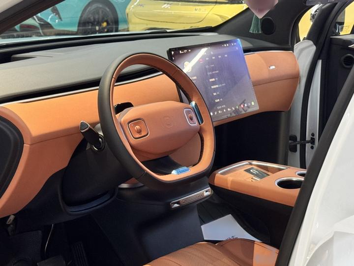 Nevo E07 2025 EV AWD 90kWh Max ADAS photo 2