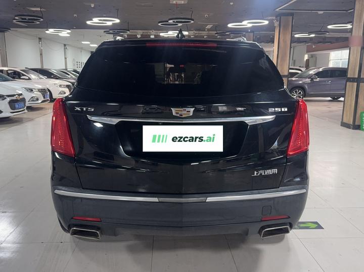 XT5 2018 25T Tech photo 3