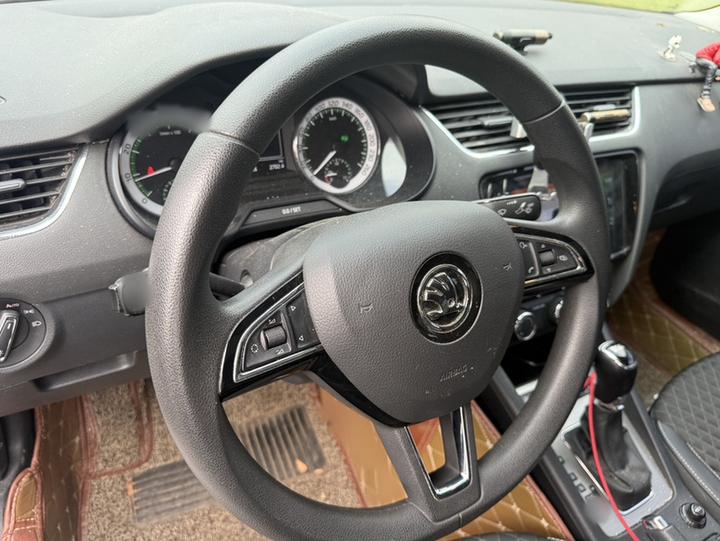Octavia 2019 TSI280 DSG Luxury China VI photo 8