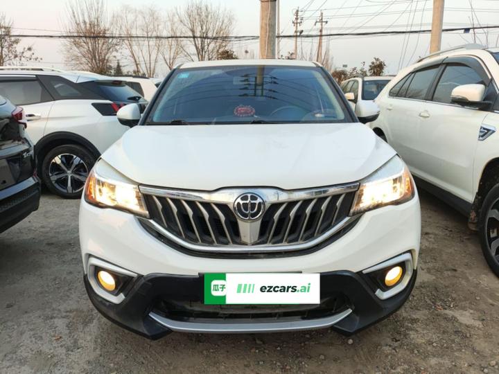 Zhonghua V3 2017 1.5L MT Smart photo 2
