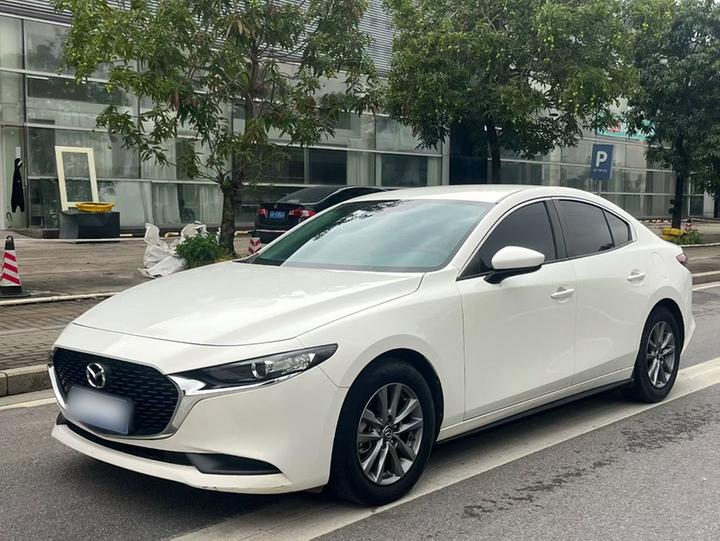 3 Axela 2021 2.0L AT