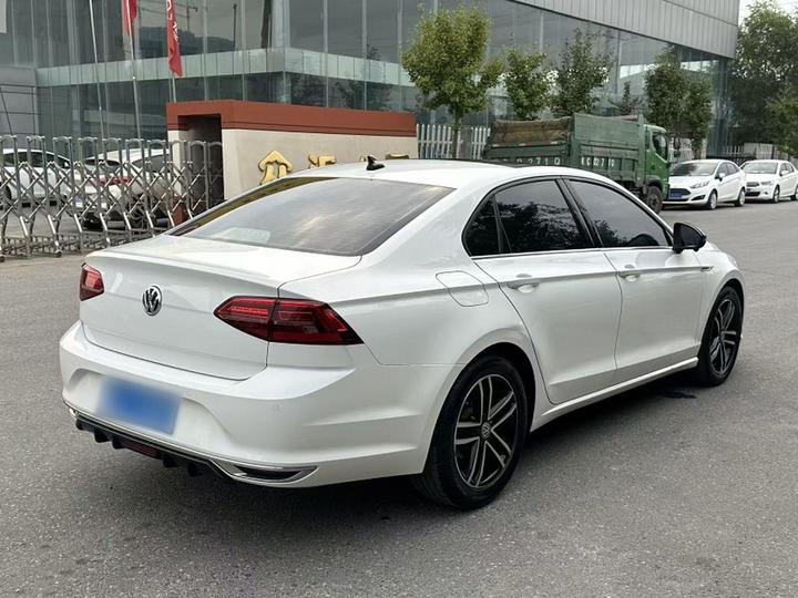 Lamando 2021 Facelift 280TSI DSG Comfort photo 6