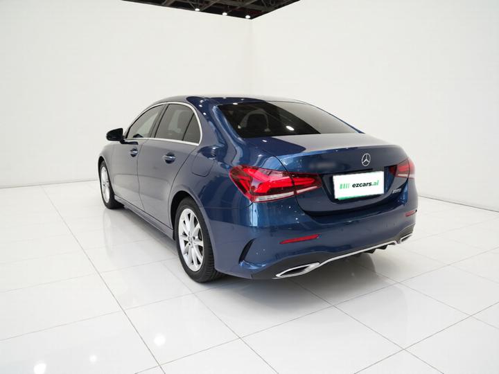 A-Class 2019 A 200 L Sport photo 4
