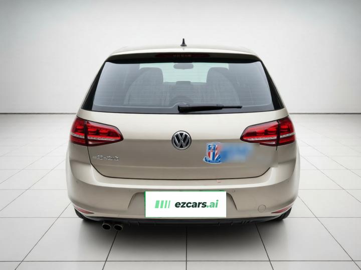 Golf 2017 230TSI AT Luxury Anniversary Edition photo 5