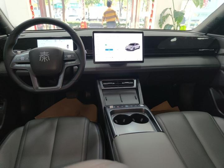 Qin L 2025 EV 545KM photo 5