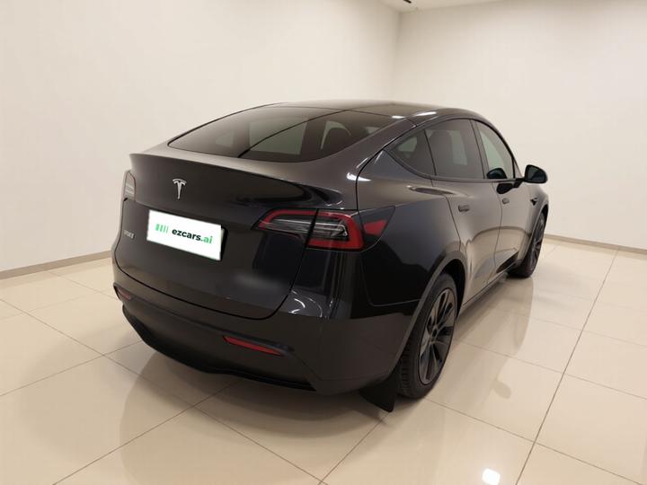 Model Y 2024 RWD photo 4