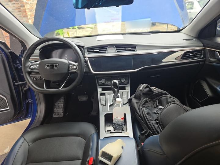 Emgrand GL 2021 UP 1.4T CVT photo 5