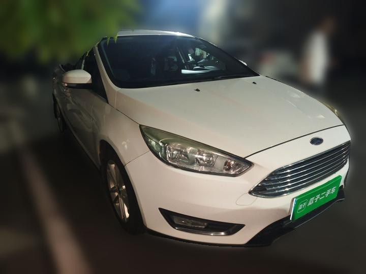 Focus 2015 Sedan EcoBoost 180 AT Elite photo 3